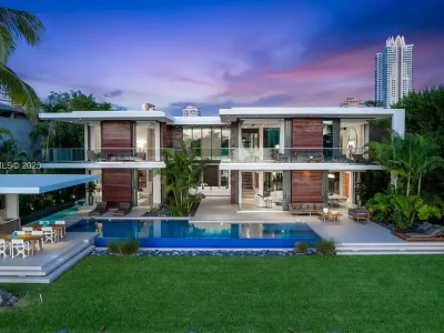 Spectacular $36.9 Million Tropical-Modern Waterfront Estate Delivers Unmatched Luxury Living in Miami Beach 1 6480 Allison Rd A Tropical Modern Waterfront Estate Redefining Miami Beach Luxury Living 1