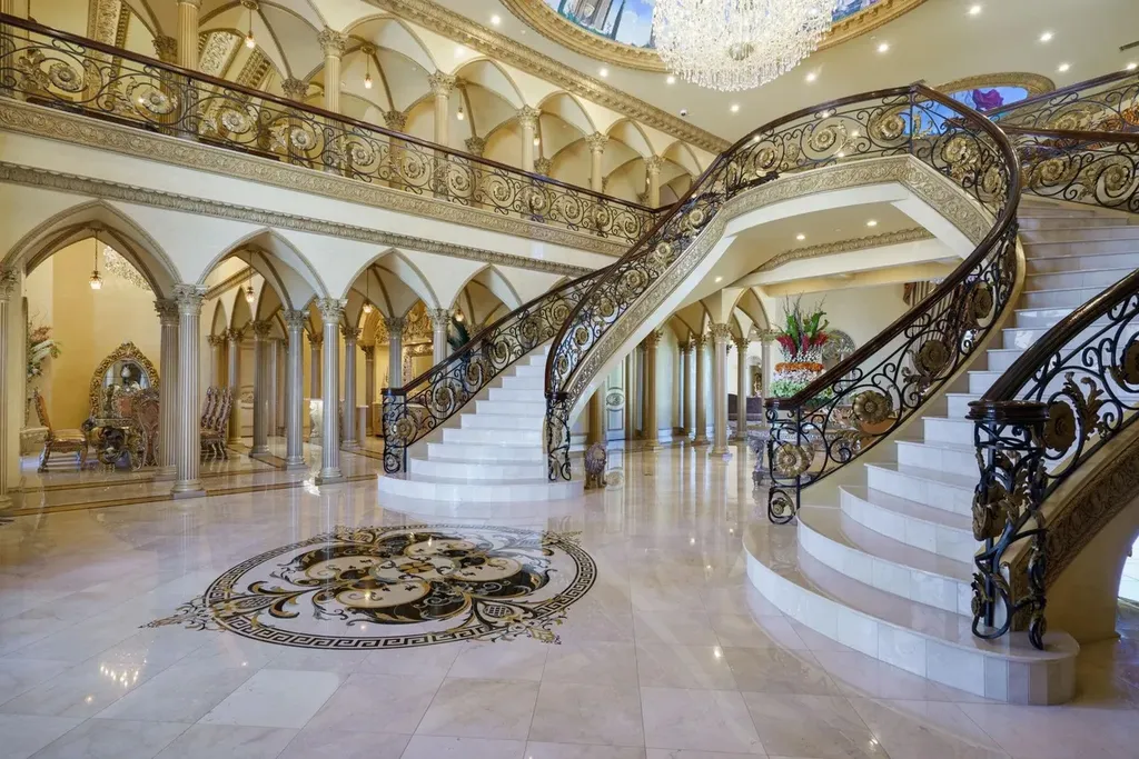 A Venetian Inspired Plano Estate Lists for 7.5 Million as a Rare Architectural Masterpiece in Kings Gate 12 6509 Sudbury Rd Plano TX 7502411