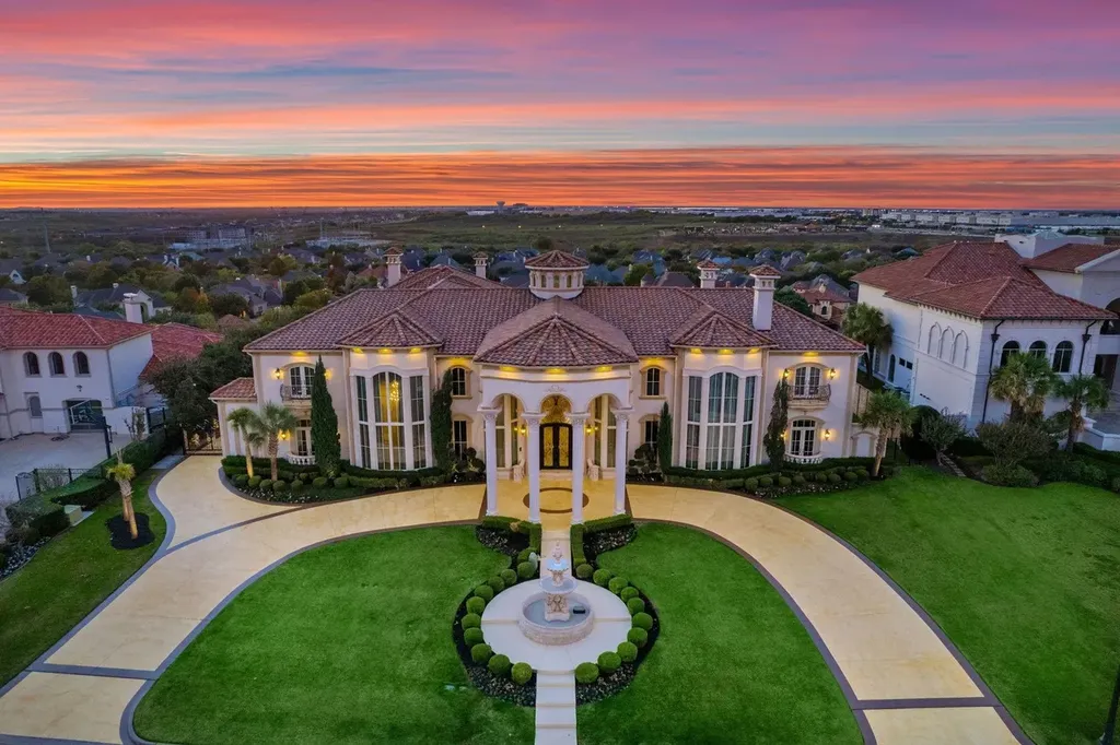 A Venetian Inspired Plano Estate Lists for 7.5 Million as a Rare Architectural Masterpiece in Kings Gate 17 6509 Sudbury Rd Plano TX 7502420
