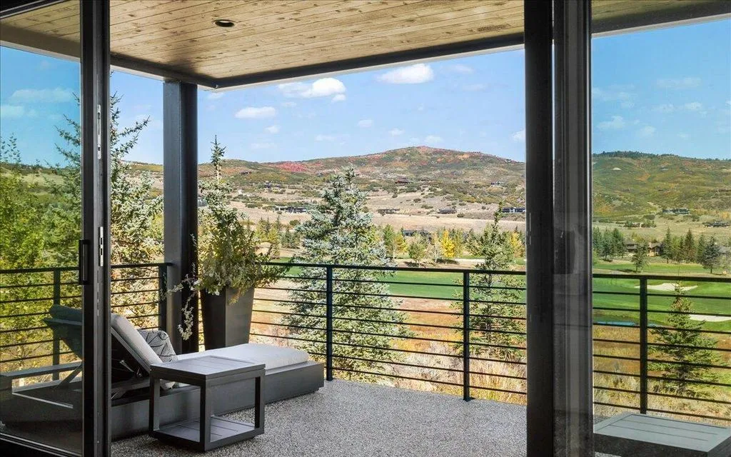 A Remarkable $8,195,000 Utah Home Where Modern Design Meets Relaxed Luxury 12 7474 Foxglove Ct A Stunning Contemporary Masterpiece Defining Refined Utah Luxury 18