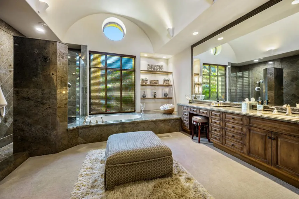 A Legacy $9.65M Custom Estate at the Prestigious Tradition Golf Club 18 78653 Peerless Pl A Spectacular Custom Estate at La Quintas Exclusive Tradition Golf Club 14