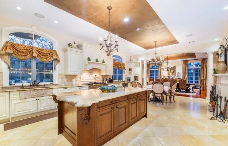 A Remarkable New Jersey Retreat Offering Sweeping Mountain Vistas for $3,695,000 14 9 Beechtree Ln A Breathtaking New Jersey Residence with Sweeping Mountain Views 11