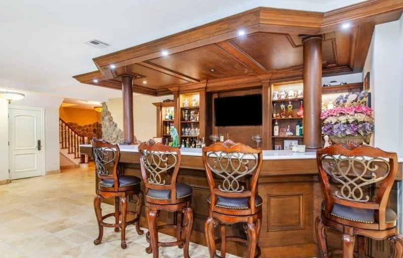 A Remarkable New Jersey Retreat Offering Sweeping Mountain Vistas for $3,695,000 24 9 Beechtree Ln A Breathtaking New Jersey Residence with Sweeping Mountain Views 20