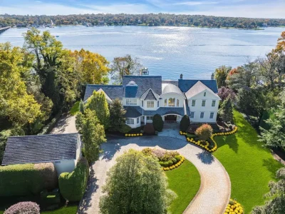 This timeless residence with panoramic Navesink River views in new jersey asks for $7,999,999 1 934 Navesink River Road A Timeless New Jersey Residence with Panoramic Navesink River Views 1