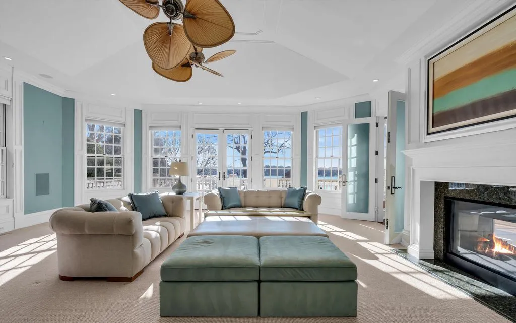 This timeless residence with panoramic Navesink River views in new jersey asks for $7,999,999 21 934 Navesink River Road A Timeless New Jersey Residence with Panoramic Navesink River Views 13