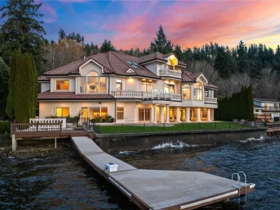 An Extraordinary Gated Waterfront Masterpiece Offering Timeless Views and Modern Ease at $6.5M 1 A Magnificent Waterfront Escape at 2819 E Lake Sammamish Parkway NE Blends Modern Comfort with Endless Lake Views 1