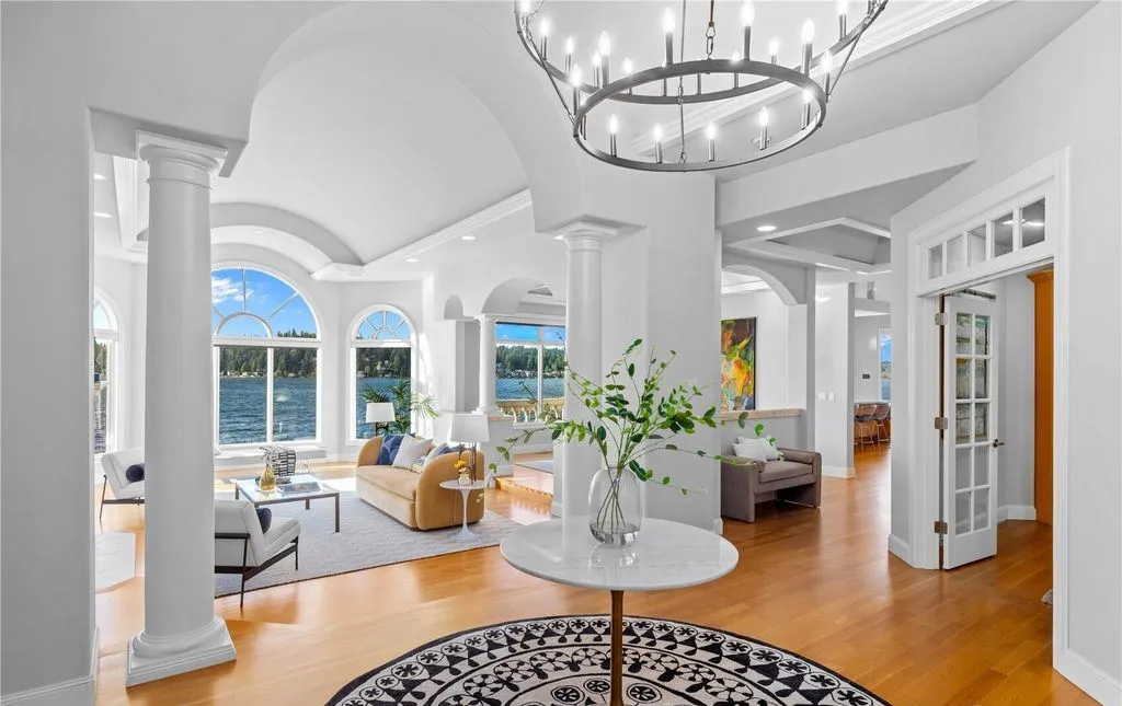 An Extraordinary Gated Waterfront Masterpiece Offering Timeless Views and Modern Ease at $6.5M 12 A Magnificent Waterfront Escape at 2819 E Lake Sammamish Parkway NE Blends Modern Comfort with Endless Lake Views 8