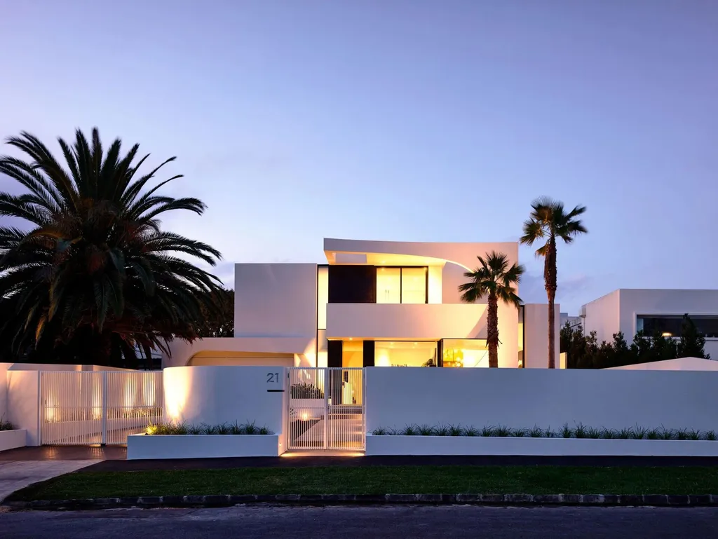 Brighton House by Martin Friedrich Architects, A Sculptural, Family-Centric Home in Australia 1 Brighton House by Martin Friedrich Architects, A Sculptural, Family-Centric Home in Australia