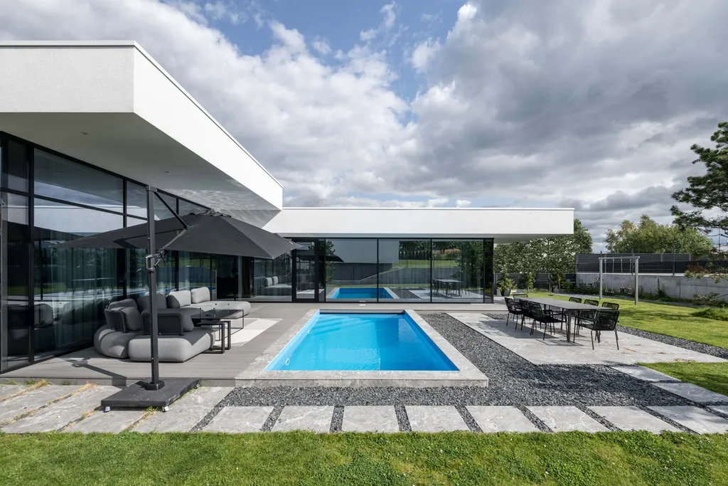 Futuristic House by ArchLAB Studio, Human-Scale Modern Living Within an Urban Context 5 Futuristic House by ArchLAB Studio Human Scale Modern Living Within an Urban Context 1