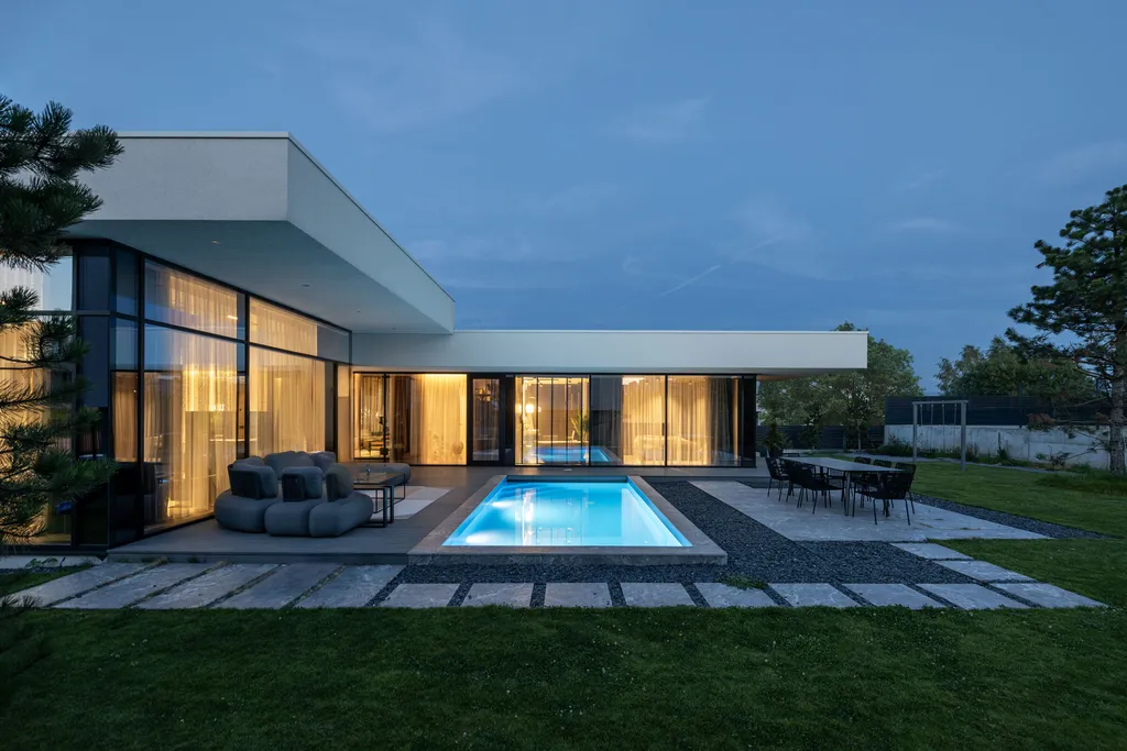 Futuristic House by ArchLAB Studio, Human-Scale Modern Living Within an Urban Context 9 Futuristic House by ArchLAB Studio Human Scale Modern Living Within an Urban Context 7