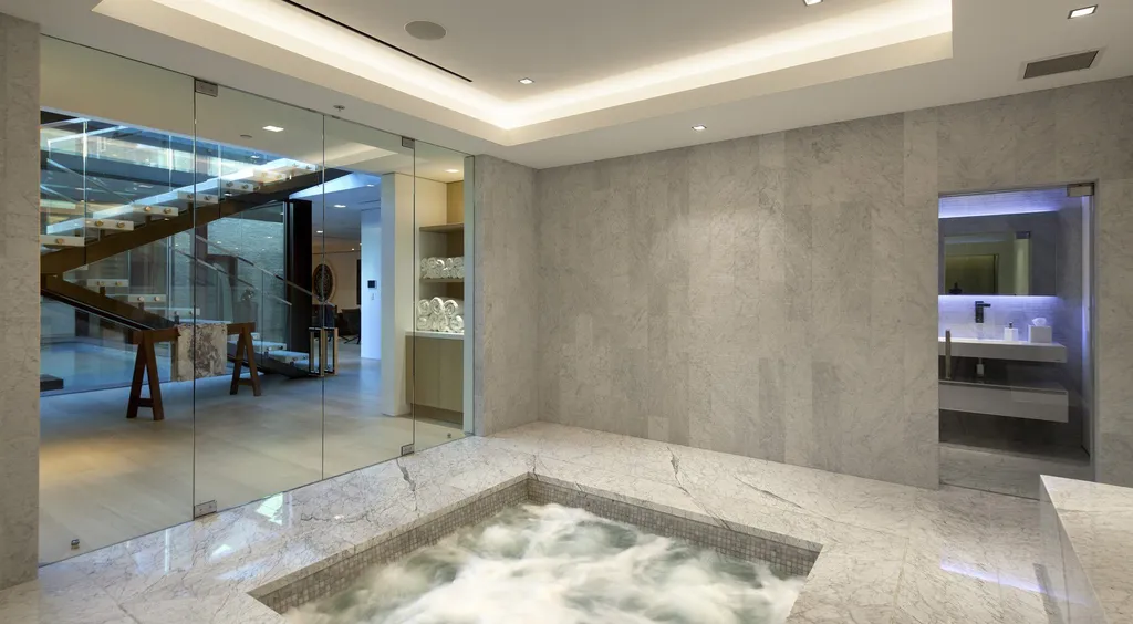 Hillcrest I House by McClean Design, A Light-Filled Hillside Retreat in Beverly Hills 8 Hillcrest I House by McClean Design A Light Filled Hillside Retreat in Beverly Hills 10