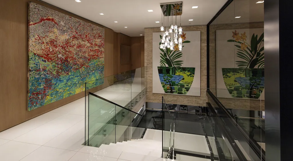 Hillcrest I House by McClean Design, A Light-Filled Hillside Retreat in Beverly Hills 7 Hillcrest I House by McClean Design, A Light-Filled Hillside Retreat in Beverly Hills