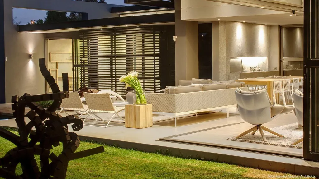 House SAR by Nico van der Meulen Architects, A Light-Filled Transformation in Atholl 6 House SAR by Nico van der Meulen Architects A Light Filled Transformation in Atholl 8