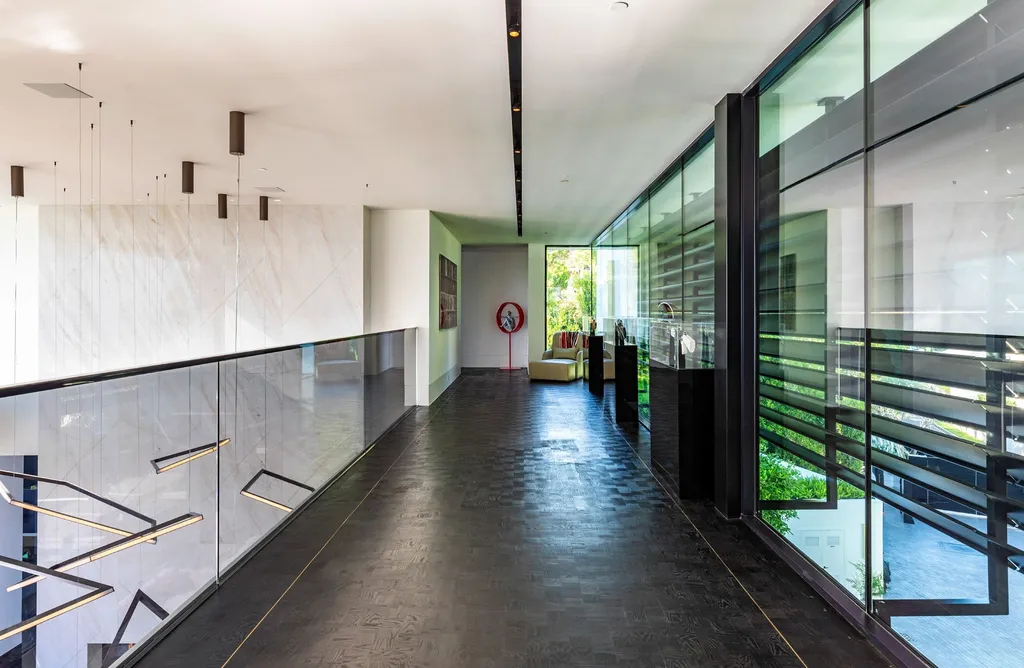 Londonderry House by McClean Design, A Sculptural Entertaining Retreat Above Sunset Boulevard 12 Londonderry House by McClean Design, A Sculptural Entertaining Retreat Above Sunset Boulevard