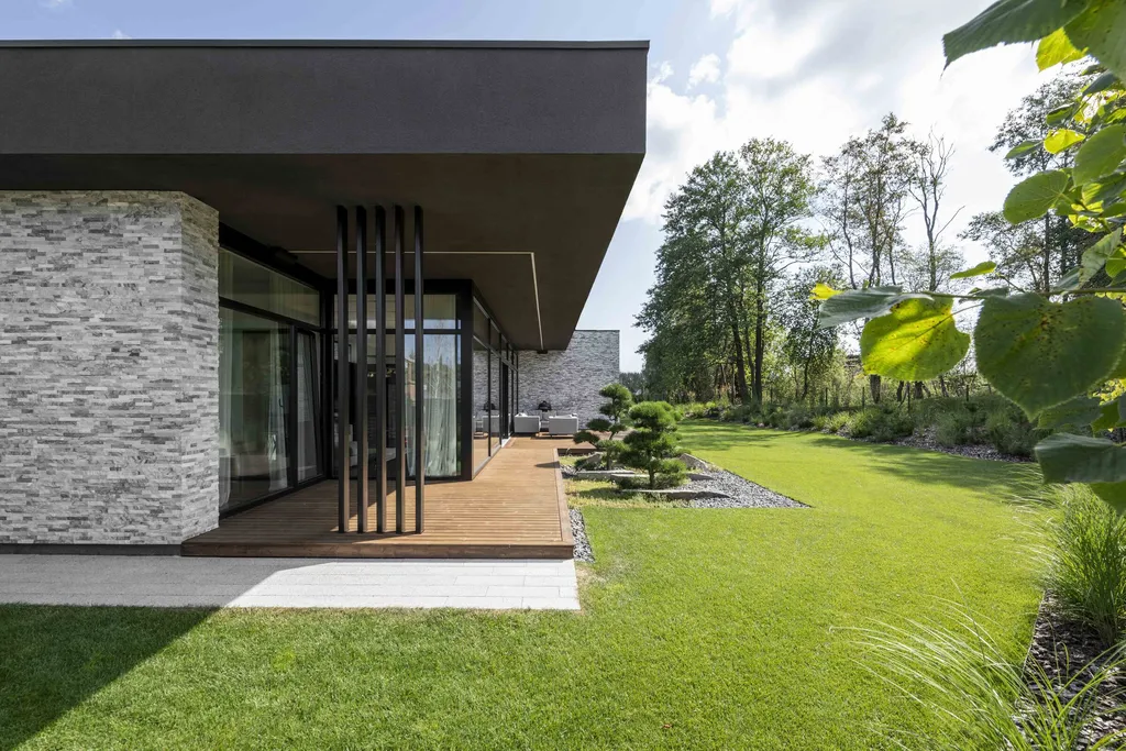 R5 House by ArchLAB Studio, A Modern Residence Framed by Courtyards and Nature 3 R5 House by ArchLAB Studio, A Modern Residence Framed by Courtyards and Nature