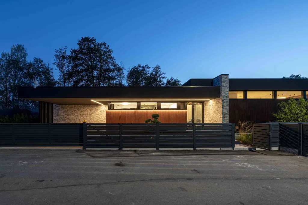 R5 House by ArchLAB Studio, A Modern Residence Framed by Courtyards and Nature 9 R5 House by ArchLAB Studio, A Modern Residence Framed by Courtyards and Nature