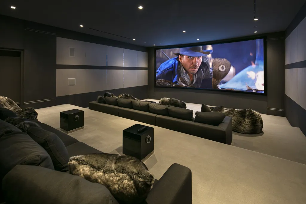 Williams I House by McClean Design, A Marble-Clad Entertaining Pavilion Above Los Angeles 11 Williams I House by McClean Design A Marble Clad Entertaining Pavilion Above Los Angeles 10