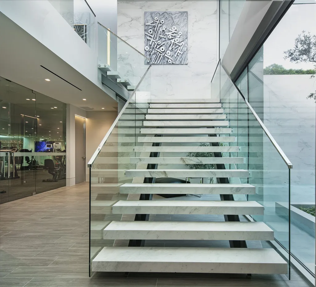 Williams I House by McClean Design, A Marble-Clad Entertaining Pavilion Above Los Angeles 9 Williams I House by McClean Design, A Marble-Clad Entertaining Pavilion Above Los Angeles