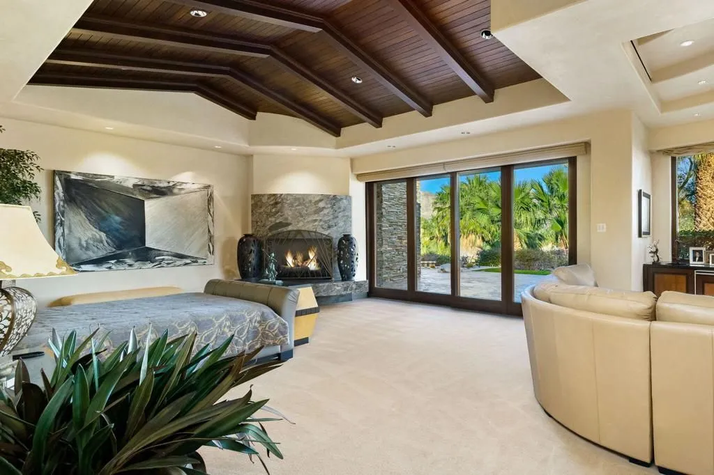 An Exquisite California Property Defined by Impeccable Quality and Finest Detail Asks $11.5 Million 17 100 Lantana Vw Showcases a Breathtaking Property Where Finest Detail Defines Luxury 14