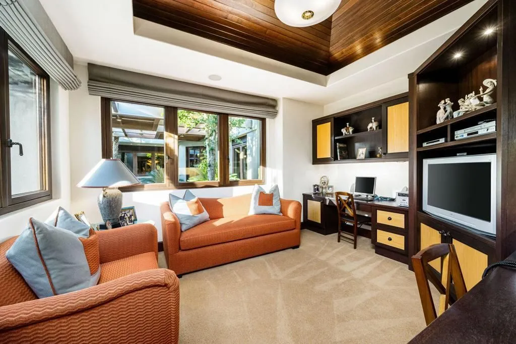 An Exquisite California Property Defined by Impeccable Quality and Finest Detail Asks $11.5 Million 20 100 Lantana Vw Showcases a Breathtaking Property Where Finest Detail Defines Luxury 17