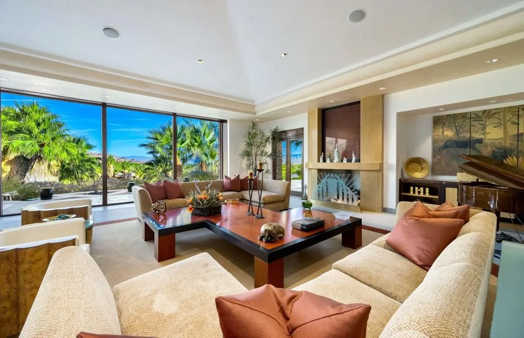 An Exquisite California Property Defined by Impeccable Quality and Finest Detail Asks $11.5 Million 10 100 Lantana Vw Showcases a Breathtaking Property Where Finest Detail Defines Luxury 7