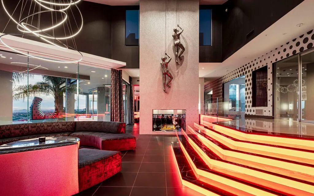 An Extraordinary Private-Mountain Estate in Arizona Delivers Architectural Drama at $9.9M 20 10324 E Calle De Las Brisas 19