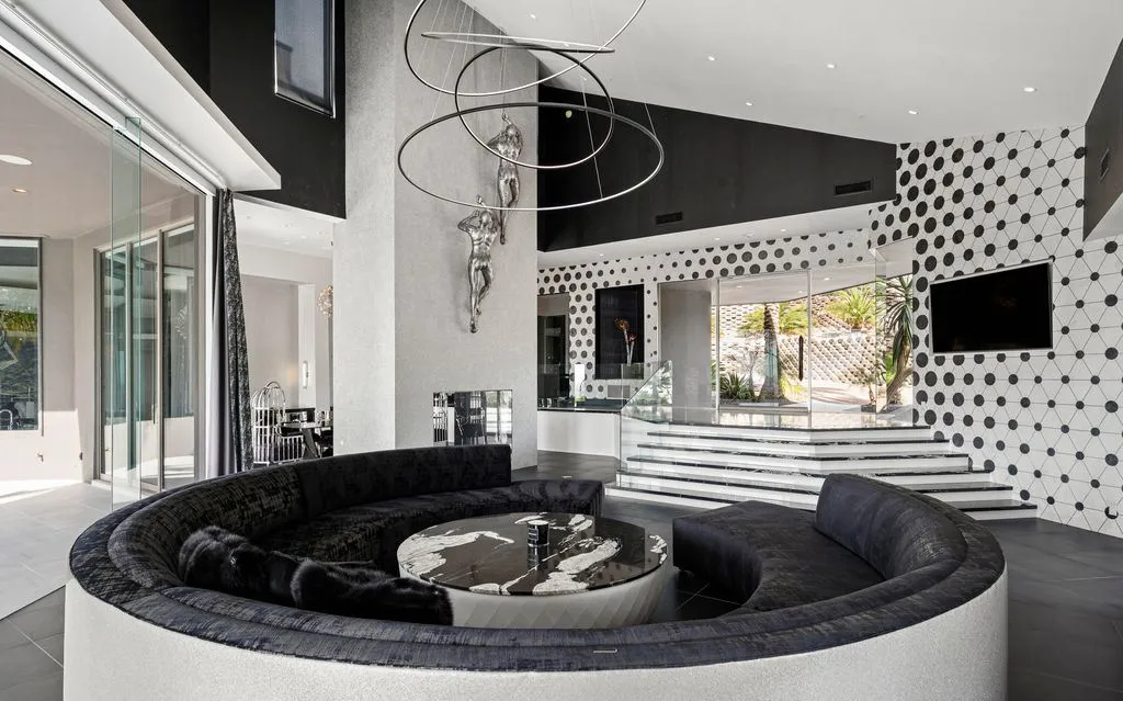 An Extraordinary Private-Mountain Estate in Arizona Delivers Architectural Drama at $9.9M 10 10324 E Calle De Las Brisas 9