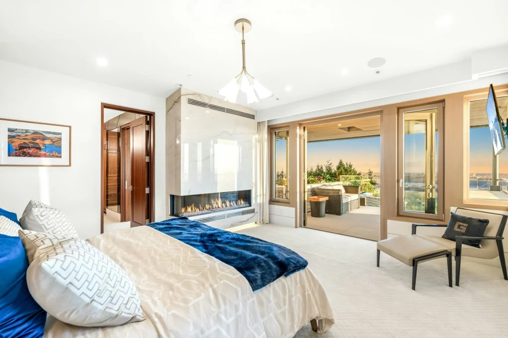 An Elite Architectural Statement by Lamoureux Architect Inc. Showcasing Commanding Panoramic Views at C$21.98M 21 1036 Eyremount Dr A Monumental Architectural Residence by Lamoureux Architect Inc. 14