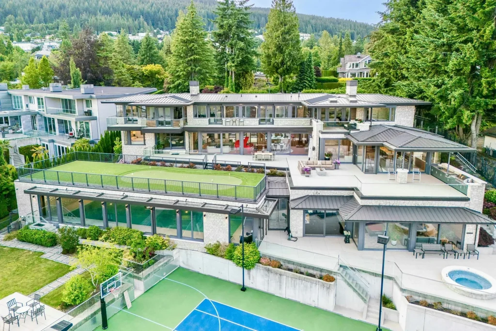 An Elite Architectural Statement by Lamoureux Architect Inc. Showcasing Commanding Panoramic Views at C$21.98M 6 1036 Eyremount Dr A Monumental Architectural Residence by Lamoureux Architect Inc. 26