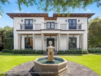 $26.9 Million North End Palm Beach Estate With Guest House and Resort-Style Grounds 1 1053 N Lake Way A 26.9 Million North End Estate Elevating Palm Beach Luxury Living 1