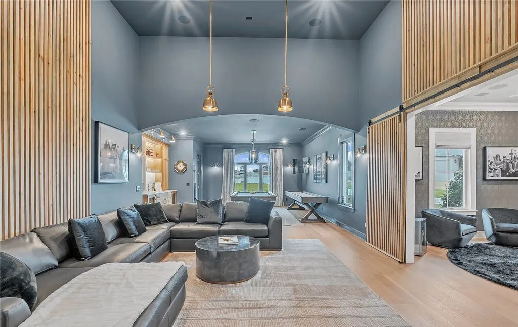 A Modern French–Inspired Oklahoma Estate Designed for Refined Living, Asking $3M 22 10819 218th Ave A Grand Modern French–Inspired Estate Blending Luxury and Livability at 3M 16