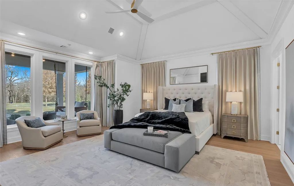 A Modern French–Inspired Oklahoma Estate Designed for Refined Living, Asking $3M 24 10819 218th Ave A Grand Modern French–Inspired Estate Blending Luxury and Livability at 3M 18