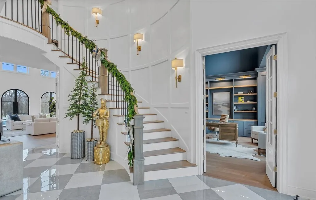 A Modern French–Inspired Oklahoma Estate Designed for Refined Living, Asking $3M 7 10819 218th Ave A Grand Modern French–Inspired Estate Blending Luxury and Livability at 3M 3