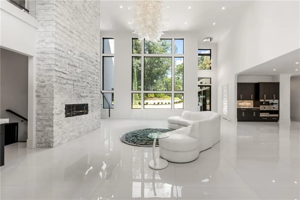 An Extraordinary Modern Estate by Bella Fine Homes Lists for $5.5 Million in Georgia 12 1105 Moores Mill Rd NW An Extraordinary Modern Estate by Bella Fine Homes 14