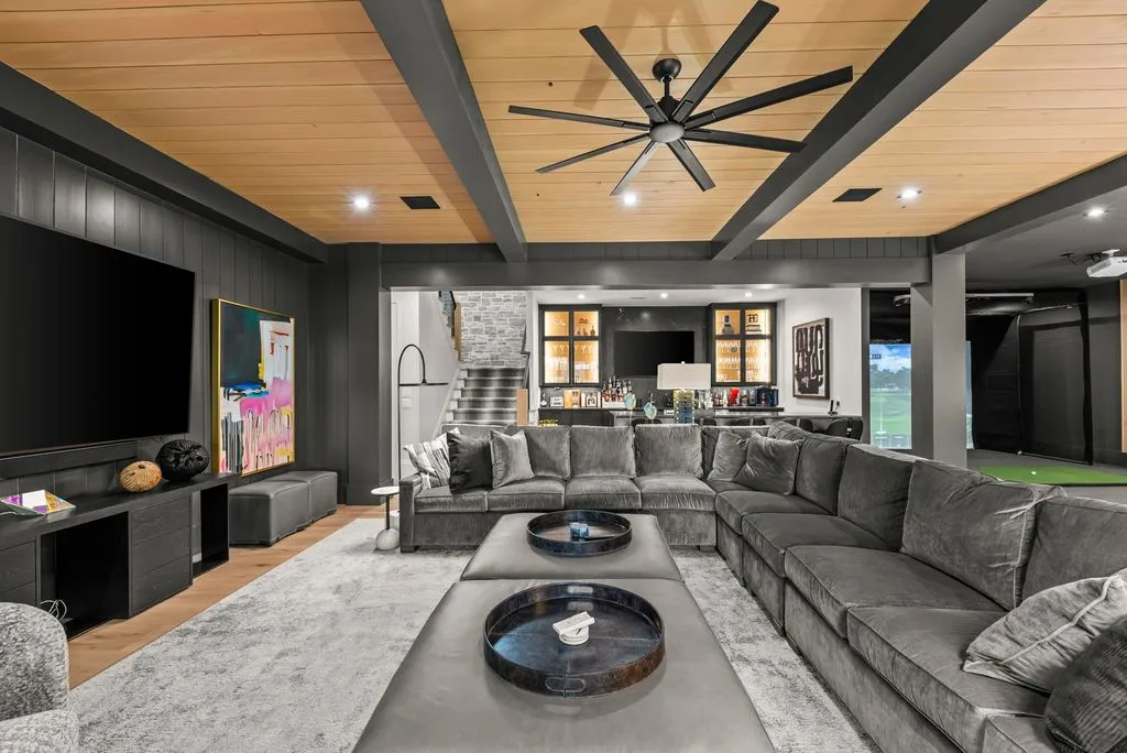 An Exceptional Lakefront Estate by Heirloom Builders Lists for $7.499M in Georgia 19 1131 Neary Rdg An Extraordinary Lakefront Estate Crafted by Heirloom Builders 20