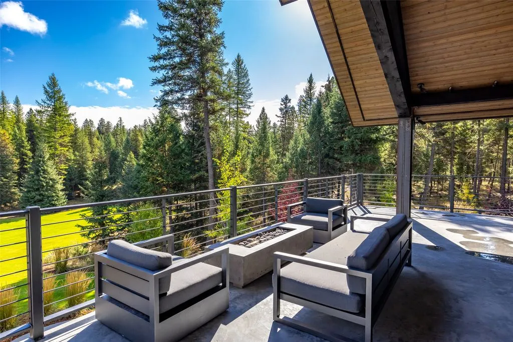 A Paramount Montana Estate Showcasing Mountain-Modern Luxury Lists for $11.9M 29 121 Whitefish Forest Loop A World Class Mountain Modern Estate Defining Montana Luxury 26