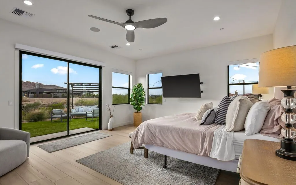 A $3.995M Breathtaking Desert Contemporary Home Showcases Elevated Living in Arizona 24 12440 E Desert Vista Dr Elevated Contemporary Luxury in Scottsdale 16