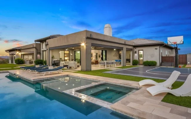 A $3.995M Breathtaking Desert Contemporary Home Showcases Elevated Living in Arizona