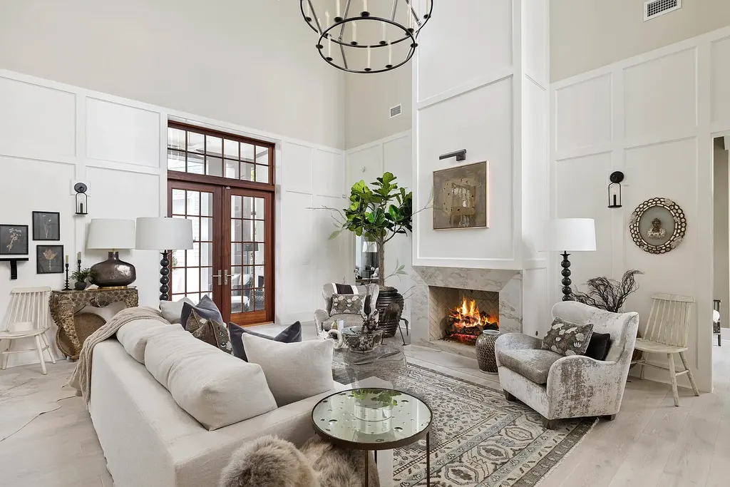 $6 Million Exceptional Coastal Retreat in Inlet Beach Offering Timeless Design and Elite Camp Creek Living 7 Front view of a designer residence at 125 Golfridge Dr a premier Inlet Beach Real Estate offering in Watersound Camp Creek