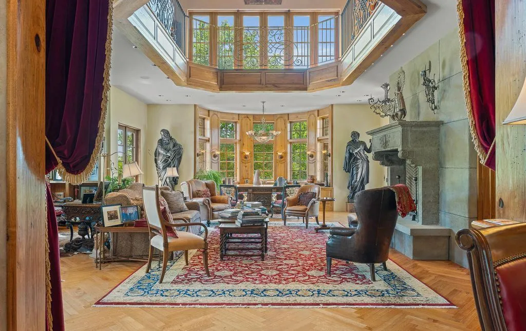 A Rare 10-Acre Potomac Tuscany-Inspired Villa with Old-World Charm, Asking $9.95 Million 10 13320 Signal Tree Ln Showcases an Extraordinary 10 Acre Potomac Tuscany Inspired Villa 10