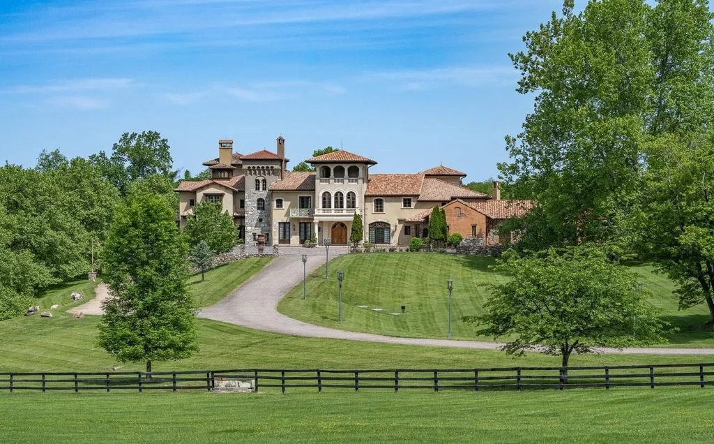 A Rare 10-Acre Potomac Tuscany-Inspired Villa with Old-World Charm, Asking $9.95 Million 18 13320 Signal Tree Ln Showcases an Extraordinary 10 Acre Potomac Tuscany Inspired Villa 2