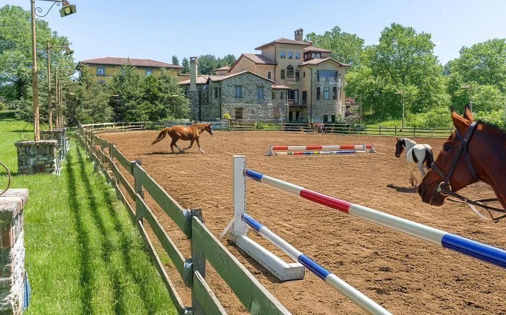 A Rare 10-Acre Potomac Tuscany-Inspired Villa with Old-World Charm, Asking $9.95 Million 29 13320 Signal Tree Ln Showcases an Extraordinary 10 Acre Potomac Tuscany Inspired Villa 29