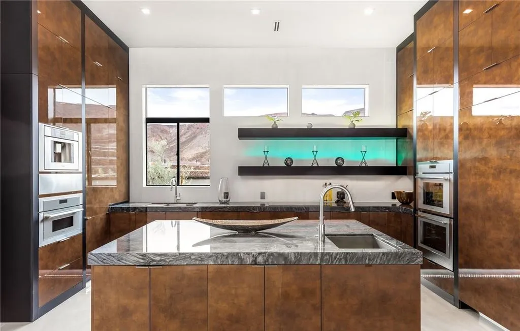 Modern Architectural Masterpiece in Nevada Offers Resort-Style Living at $5.95 Million 12 14 Sanctuary Peak Ct A Breathtaking Architectural Masterpiece Showcasing Modern Luxury and Resort Style Living in Nevada 11