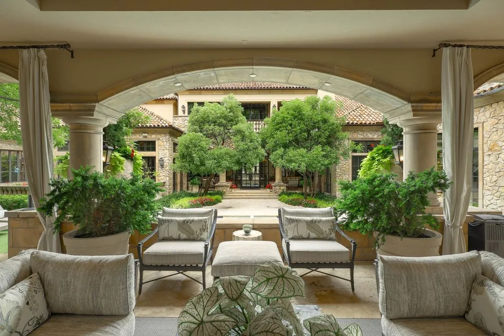European Villa Romance Meets Texas Luxury in This $7.6 Million Estate 25 15 Robledo Dr Reveals a Stunning European Villa–Inspired Estate in Texas 24