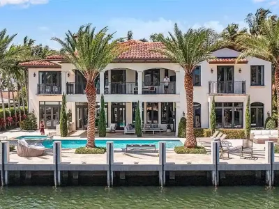 $9.9 Million Architectural Masterpiece Redefining Waterfront Luxury in Fort Lauderdale 1 156 Fiesta Way – 9.9M Architectural Masterpiece A Stunning Waterfront Gem in Fort Lauderdale 1