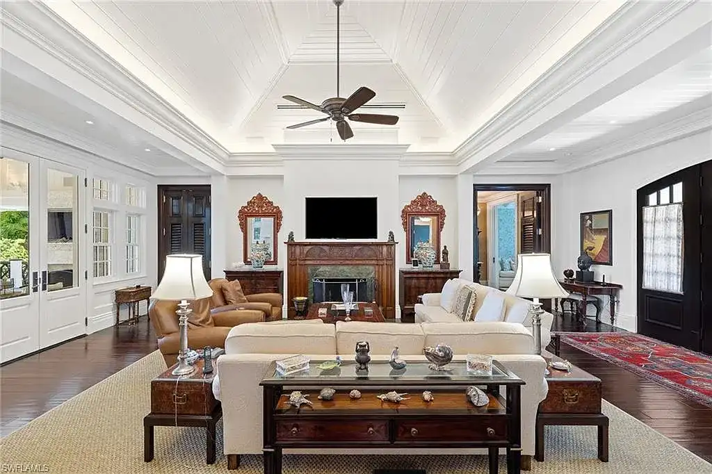 Timeless $11 Million Estate in Olde Naples Offering Classic Architecture, and Walkable Access to the Beach 6 Exceptional outdoor entertaining area at 163 10th AVE S, one of Olde Naples’ finest residences