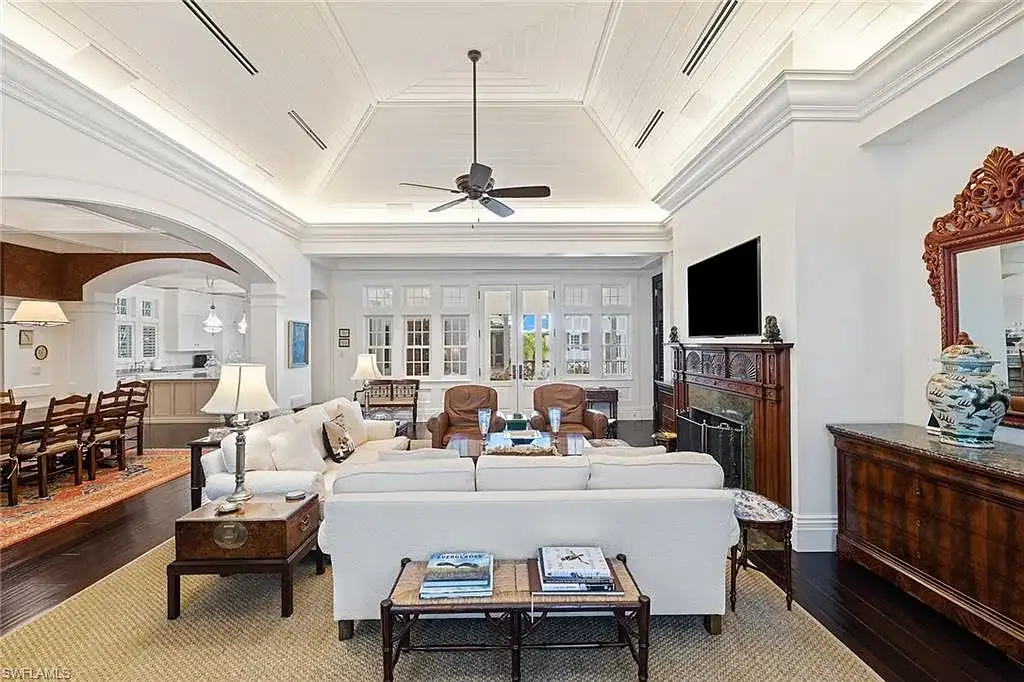 Timeless $11 Million Estate in Olde Naples Offering Classic Architecture, and Walkable Access to the Beach 8 Exceptional outdoor entertaining area at 163 10th AVE S, one of Olde Naples’ finest residences