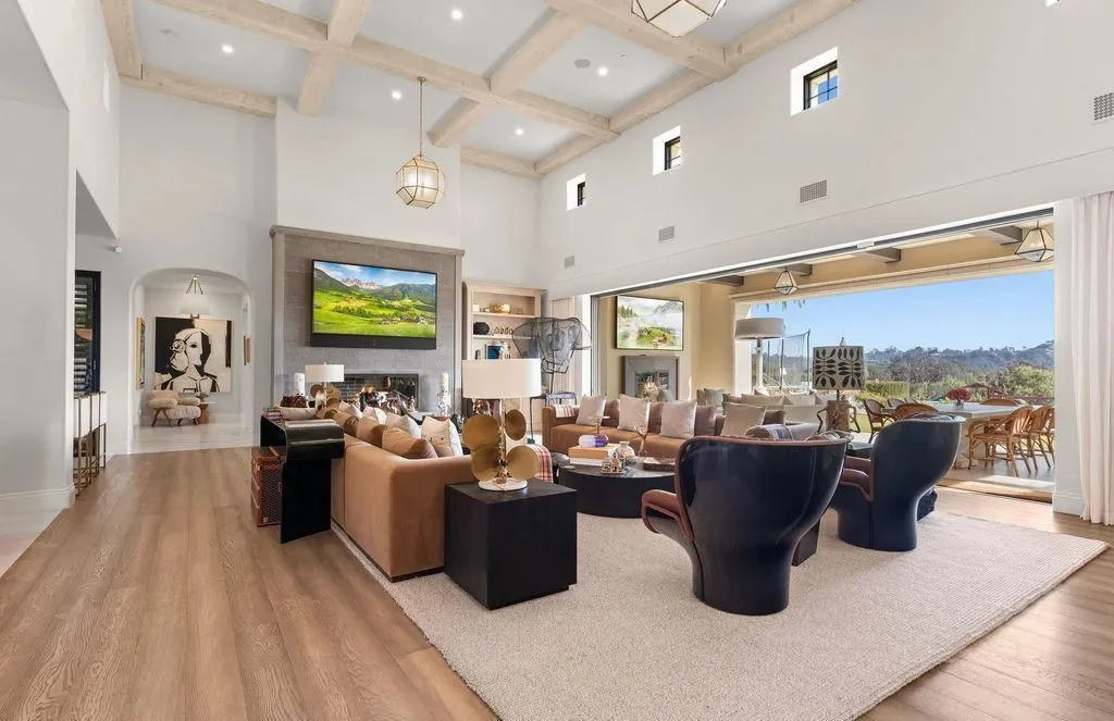 An Elite California Retreat Defined by Vast Space and Breathtaking Southwest Vistas for $15.995M 8 16640 El Camino Real A Commanding California Estate Offering Privacy and Sweeping Southwest Views 9