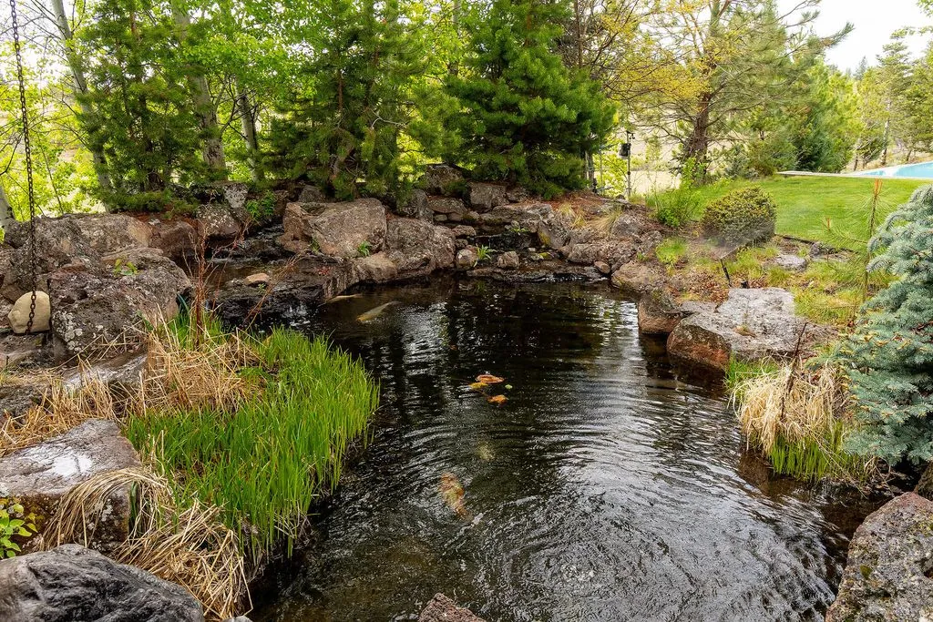 Norman-Built Oregon Sanctuary Blending Timeless Elegance and Mountain Serenity Lists for $8.9 Million 21 18883 Sutherland Ct Luxury Home for Sale in Bend Oregon Real Estate Market 19