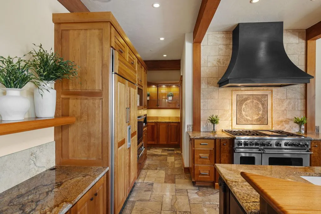 Norman-Built Oregon Sanctuary Blending Timeless Elegance and Mountain Serenity Lists for $8.9 Million 16 18883 Sutherland Ct Luxury Home for Sale in Bend Oregon Real Estate Market 9